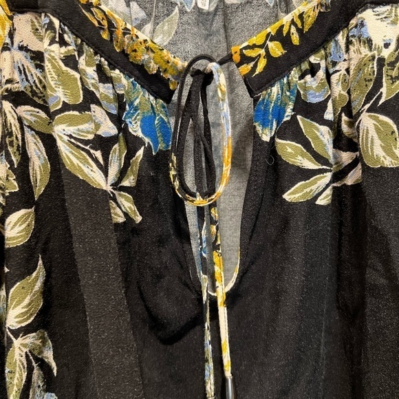 Free People Wild Memories Top Floral Tie Front Flowy Size XS - Picture 7 of 9
